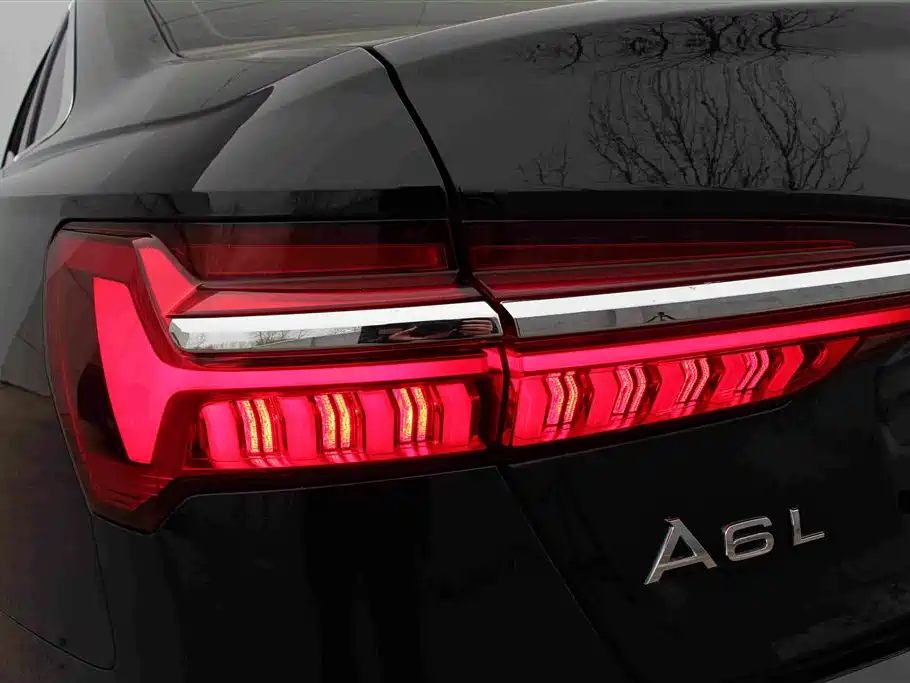 Audi A6L 2023 — фото 12