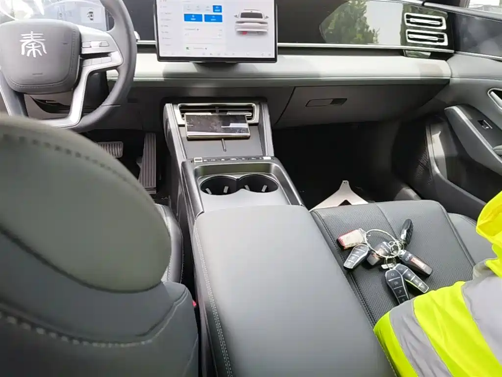 BYD Qin L 2026 — фото 14