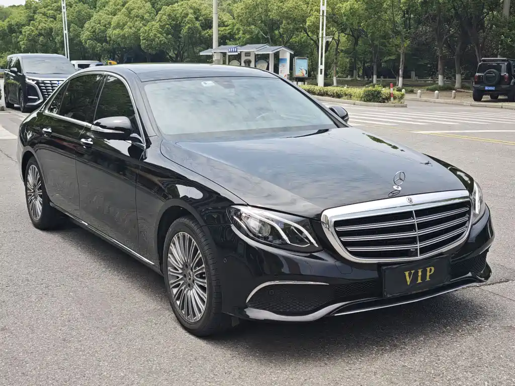 Mercedes-Benz E-Class 2019 — фото 3