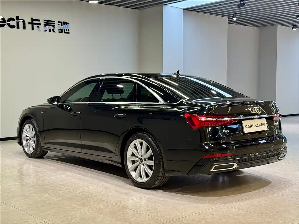 Audi A6L 2022