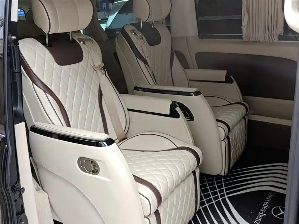 Mercedes-Benz Vito 2021 — фото 17