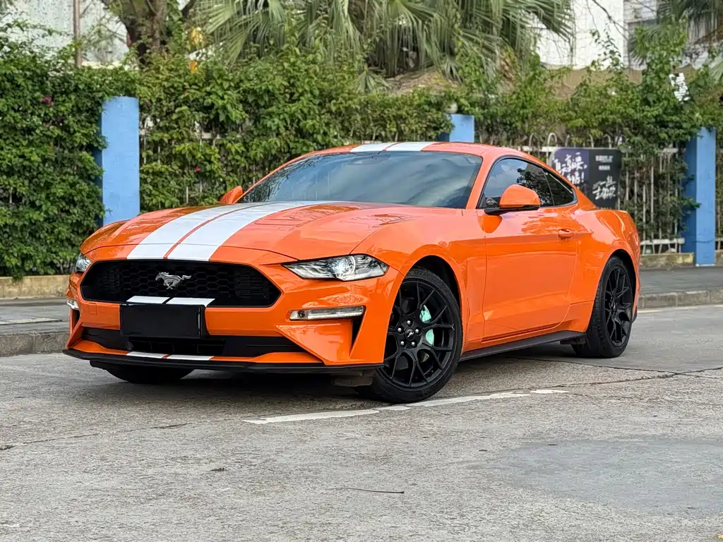 Ford Mustang 2020 — фото 14
