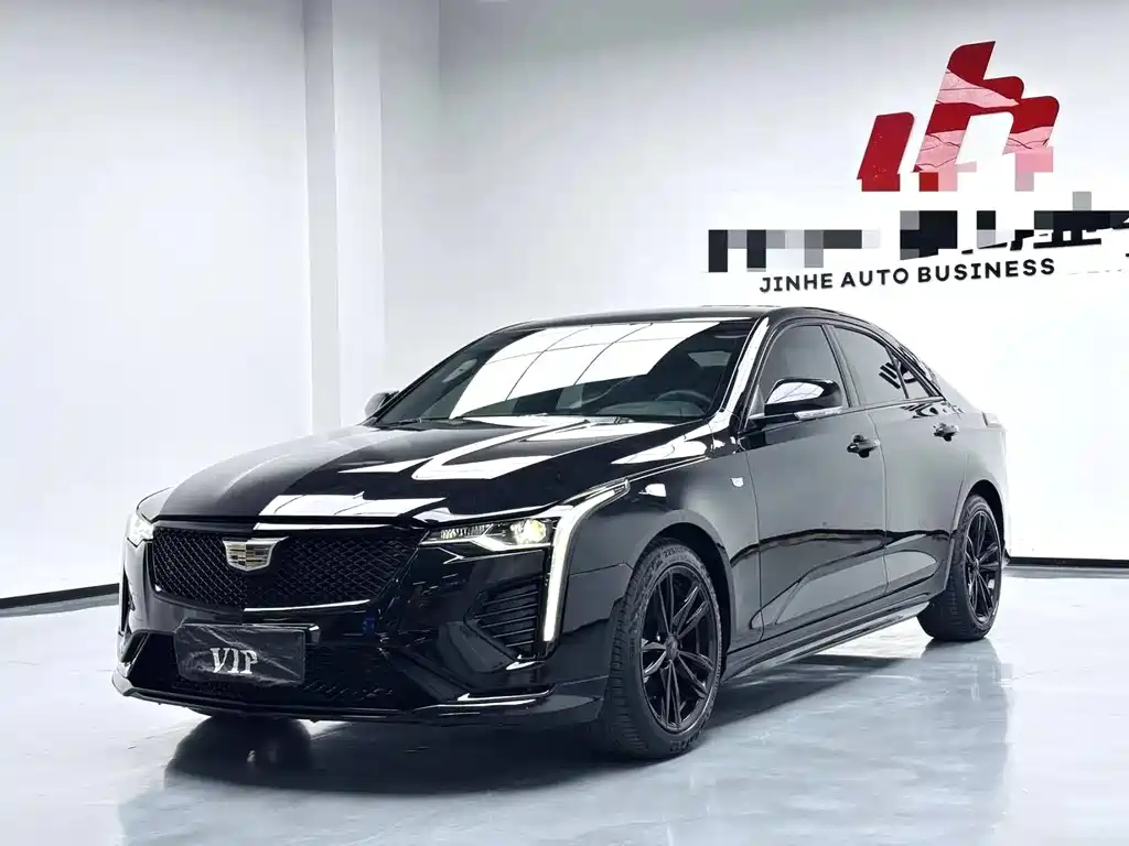 Cadillac CT4 2022 — фото 1