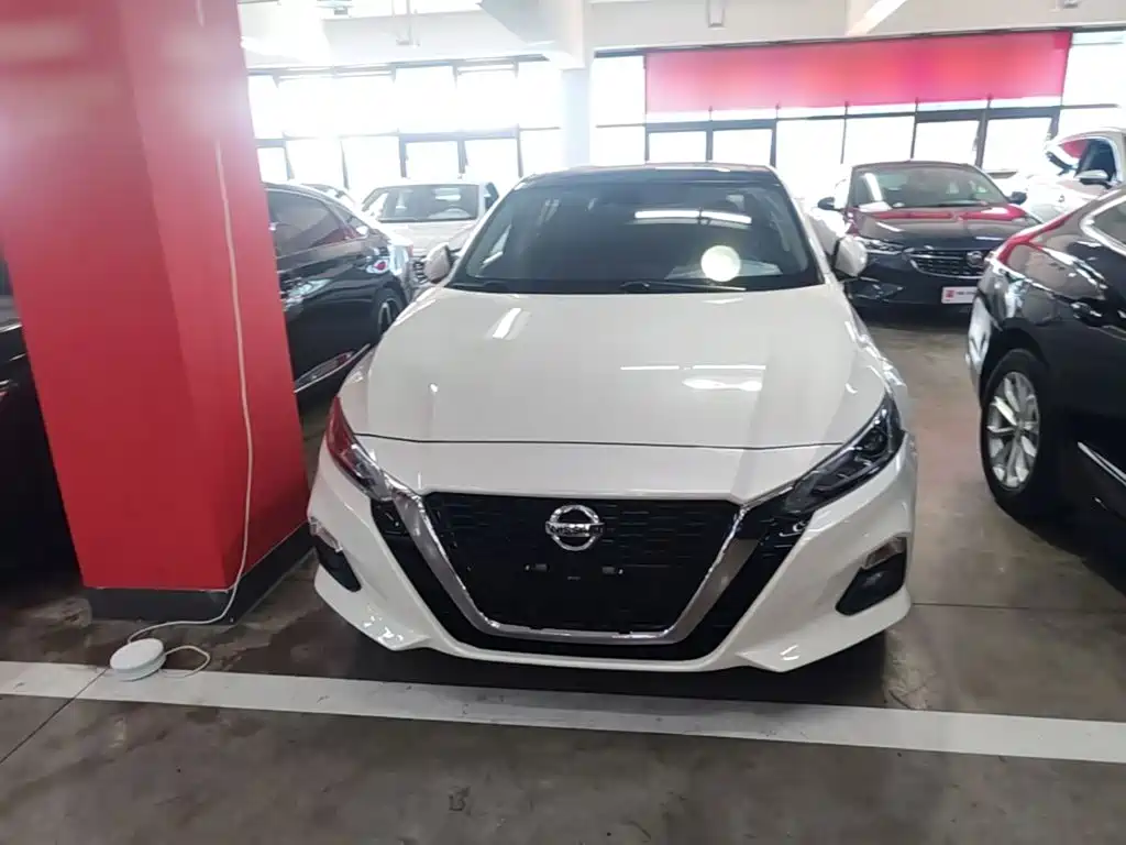 Nissan Teana 2021