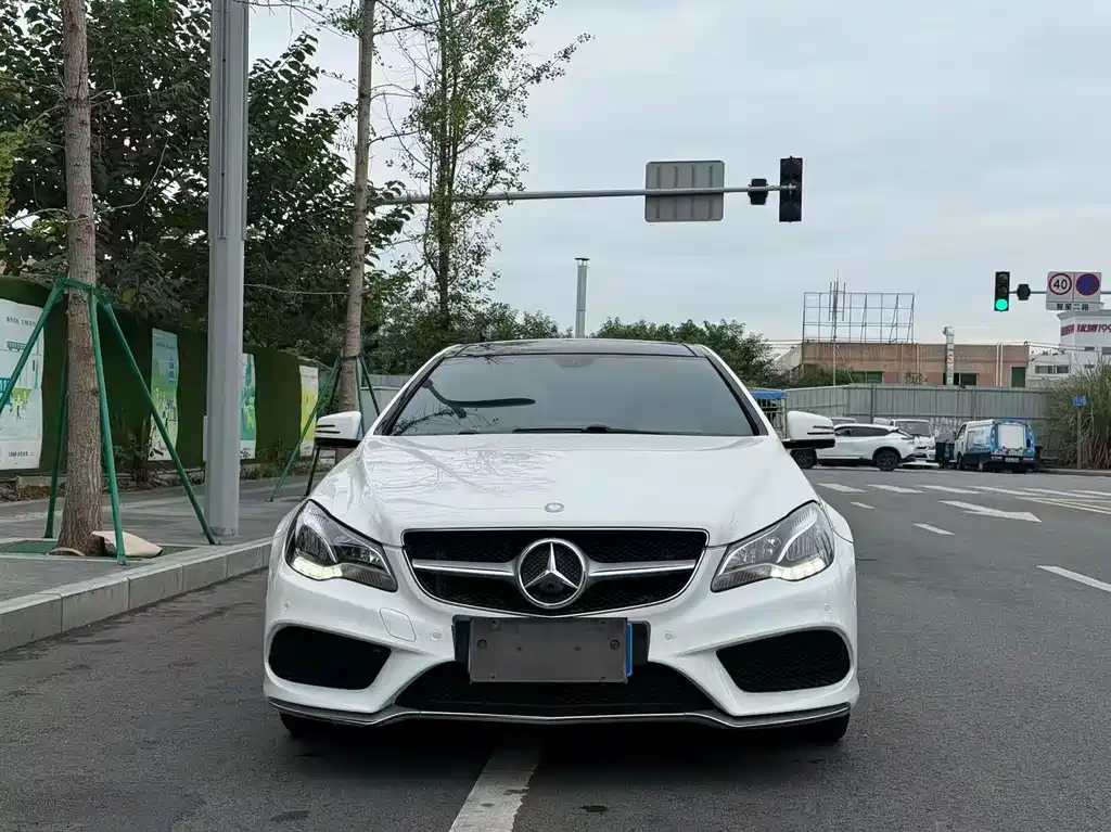 Mercedes-Benz E-Class 2015