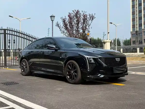 Cadillac CT5 2026
