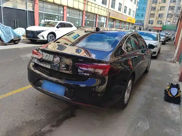 Buick Regal 2020