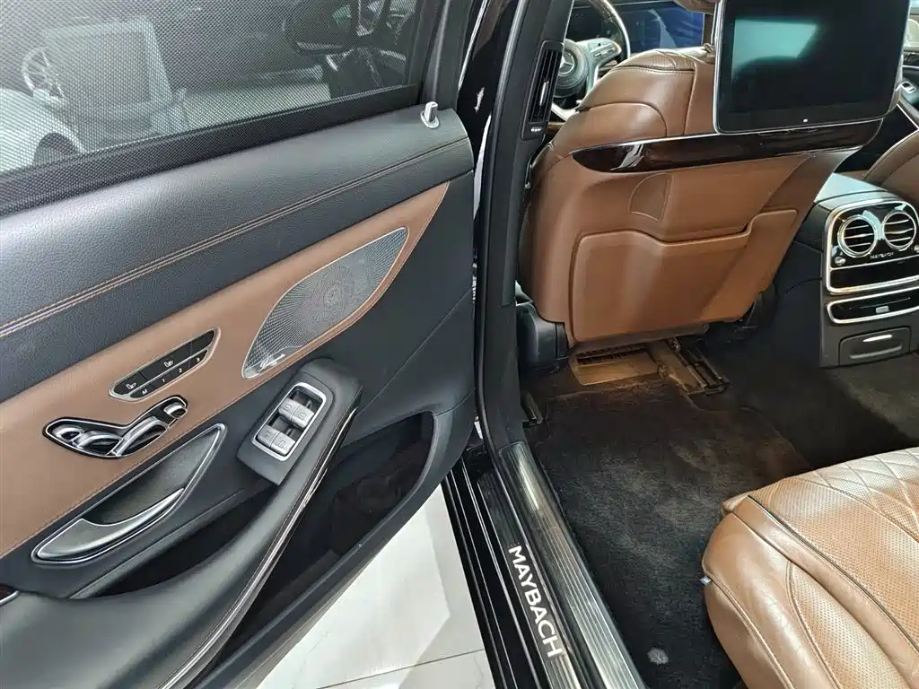 Mercedes-Benz S-Class 2018 — фото 12