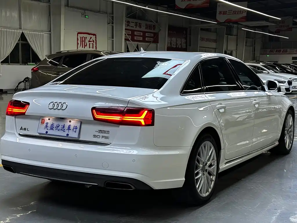Audi A6L 2016