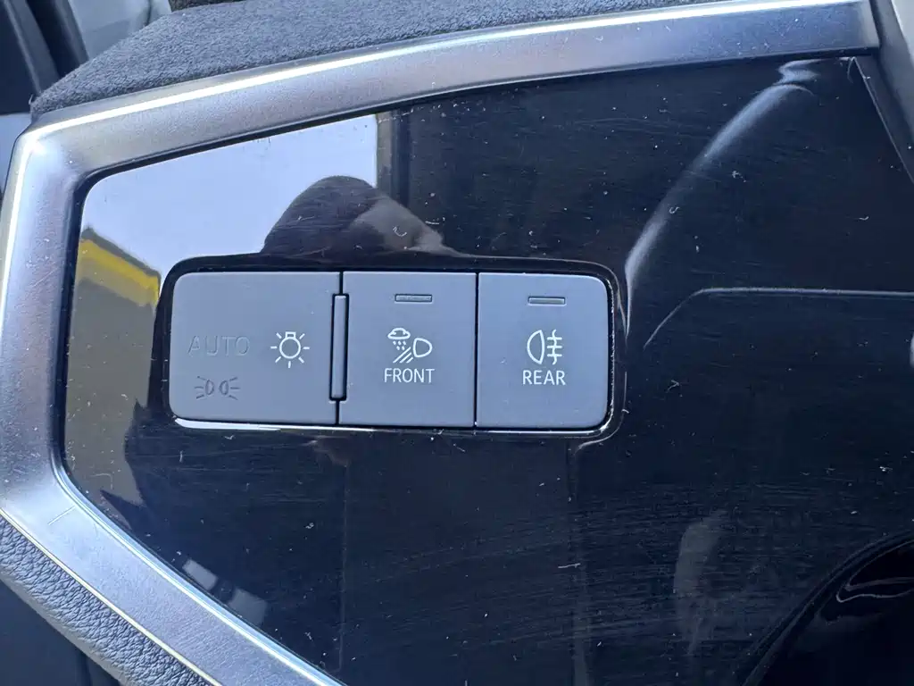 Audi Q3 2022 — фото 23