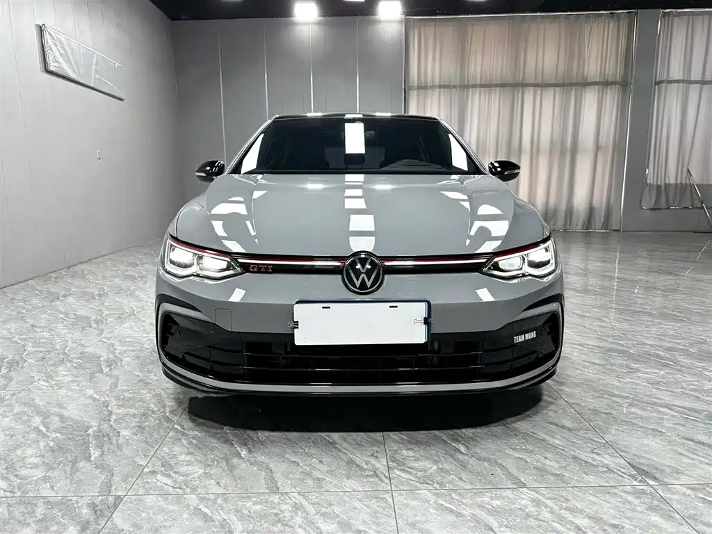 Volkswagen Golf 2022