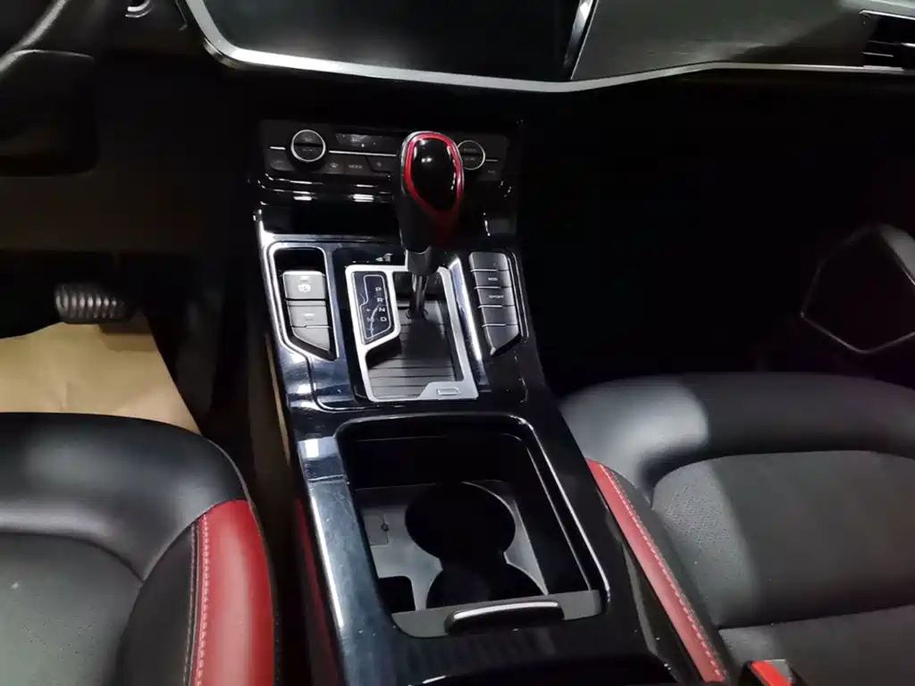 Geely Emgrand GS 2020 — фото 14