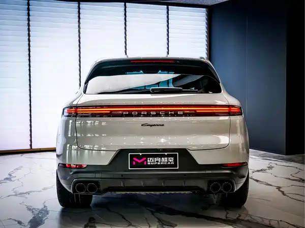 Porsche Cayenne 2024