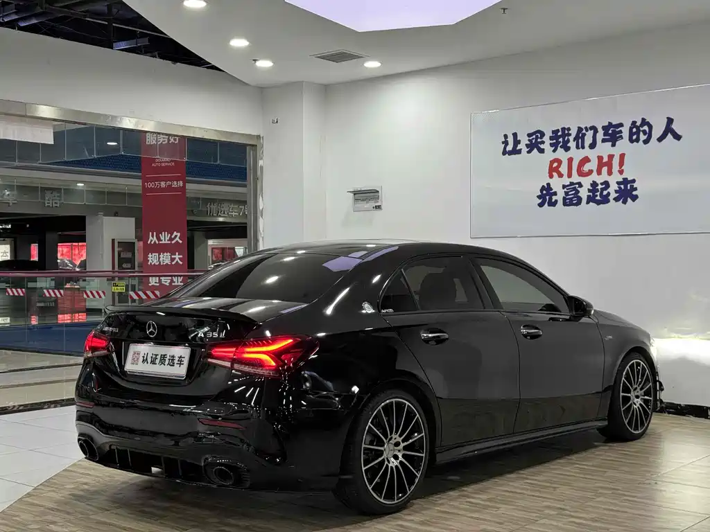Mercedes-Benz A-Class AMG 2023 — фото 14