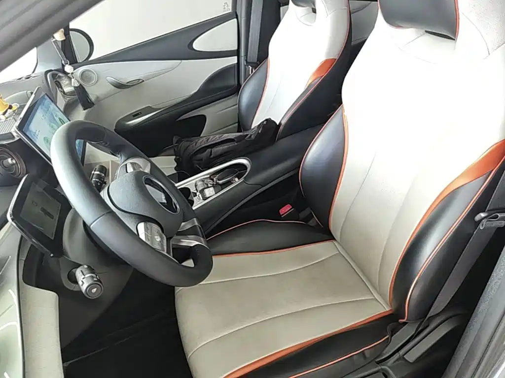 BYD Dolphin 2022 — фото 15