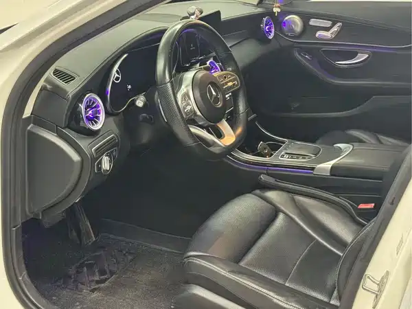 Mercedes-Benz C-Class 2020