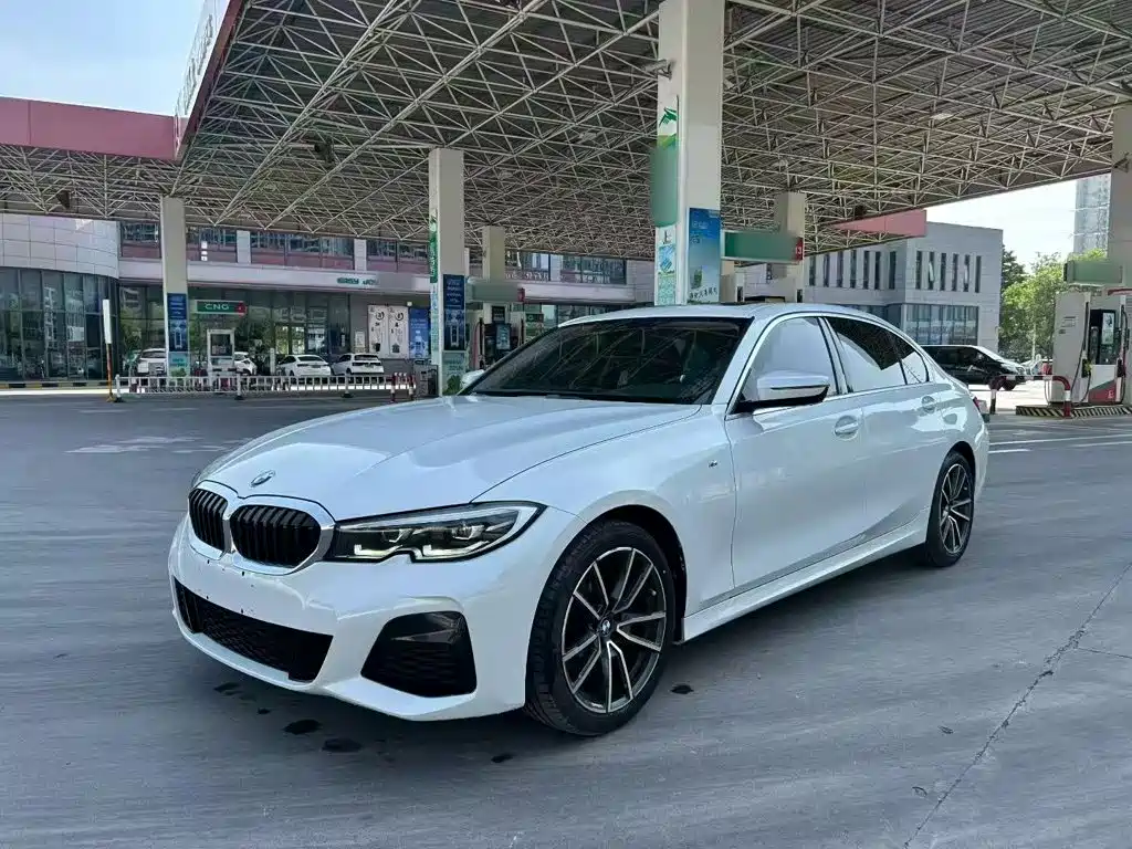 BMW 3 Series 2022