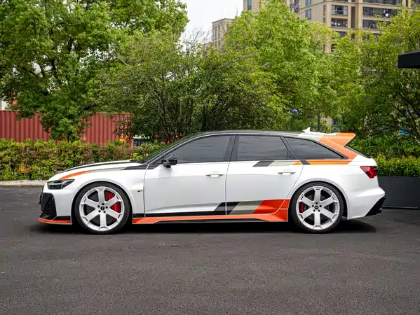 Audi RS 6 2025