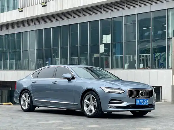 Volvo S90 2018