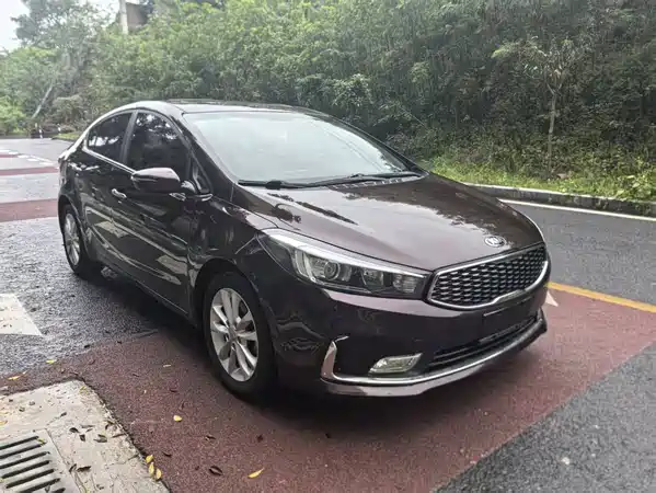 Kia K3 2016