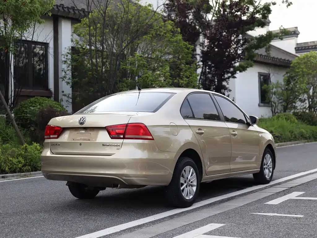 Volkswagen Santana 2014