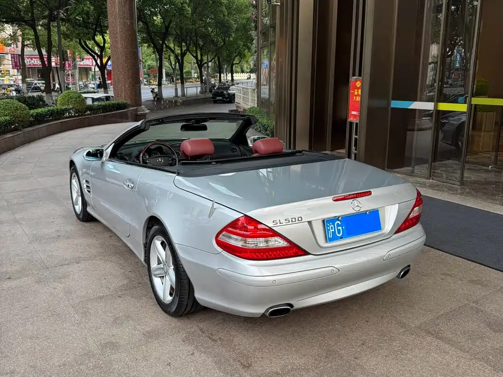 Mercedes-Benz SL-Class 2007 — фото 11