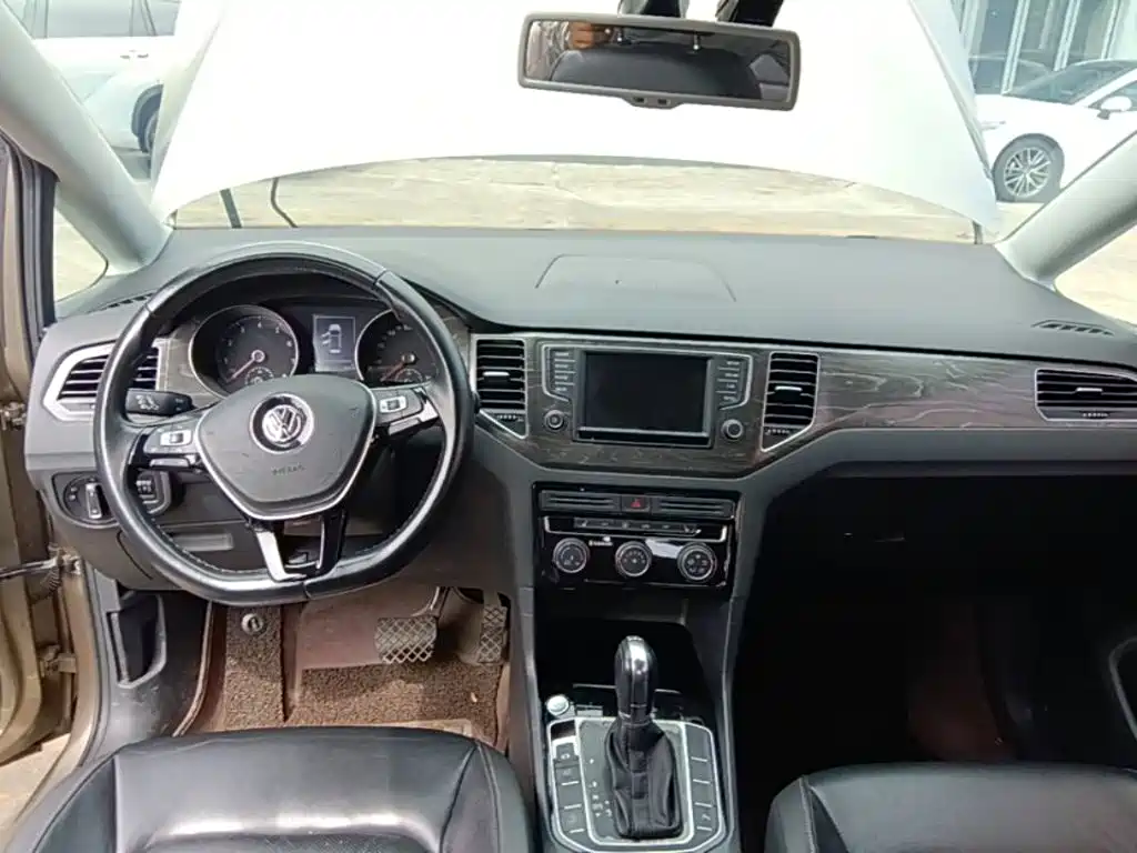 Volkswagen Golf Jialu 2016 — фото 14
