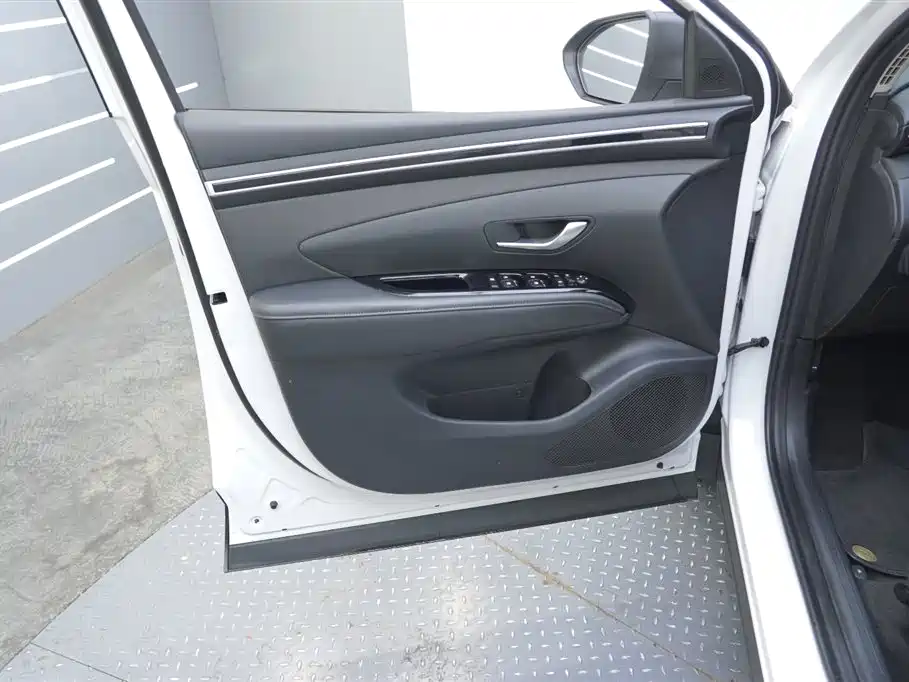 Hyundai Tucson 2022 — фото 19