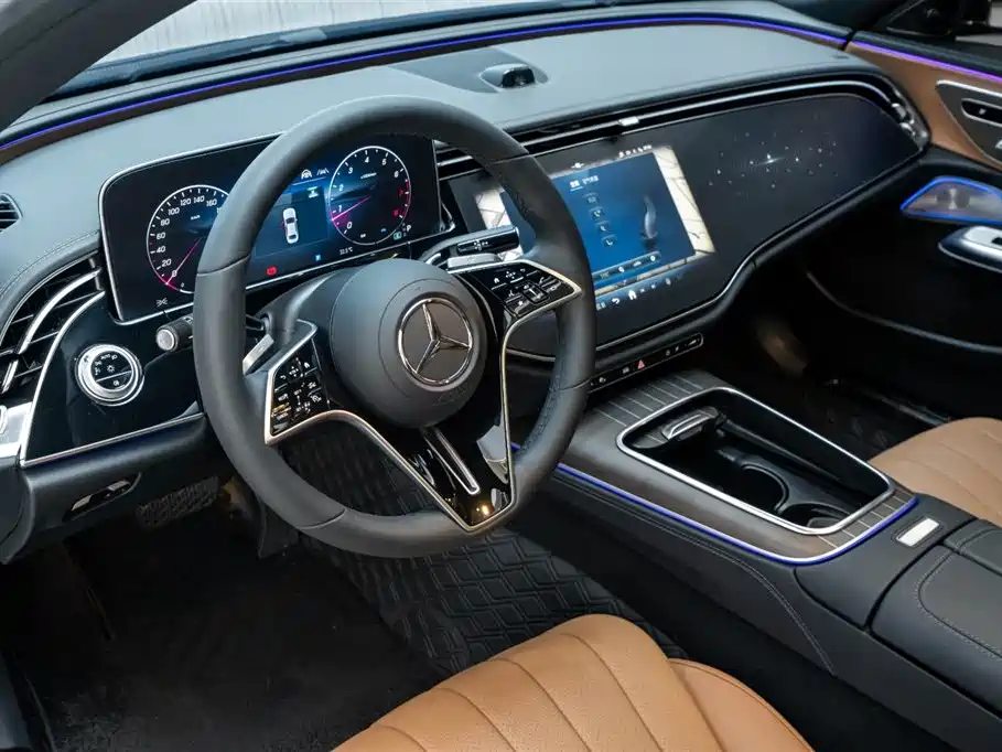 Mercedes-Benz E-Class 2025 — фото 22
