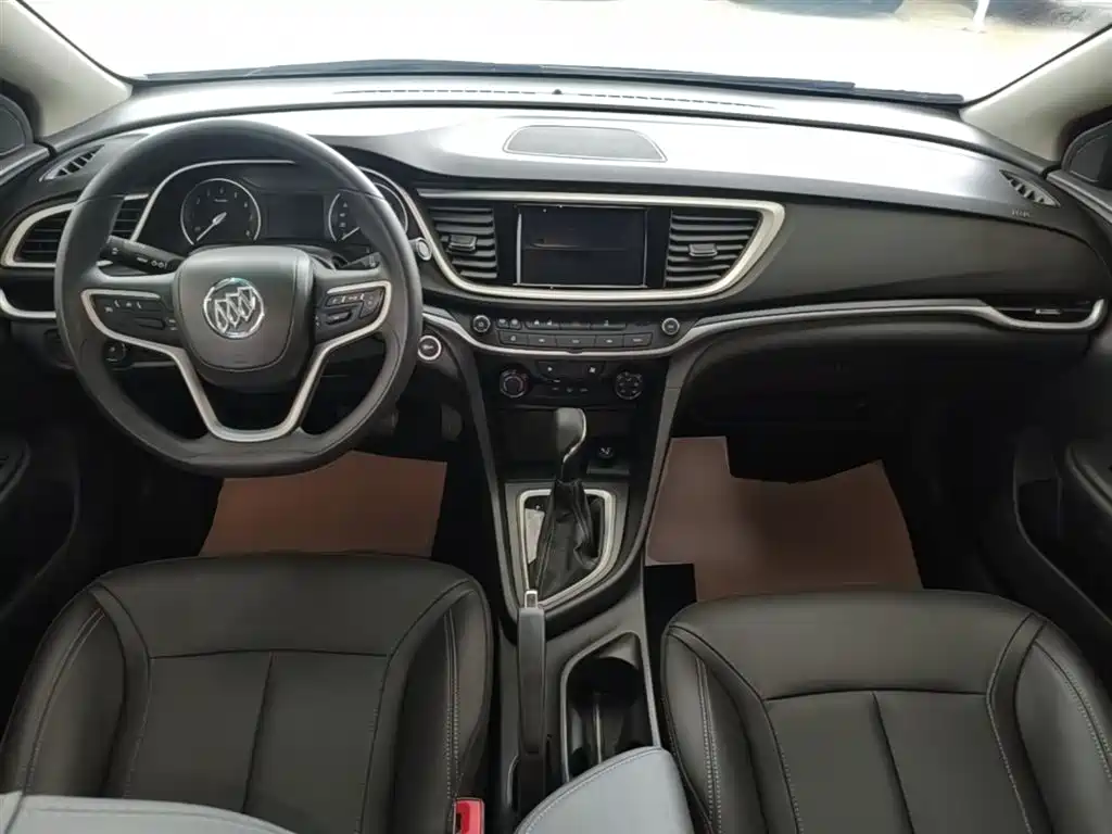 Buick Excelle 2022 — фото 10