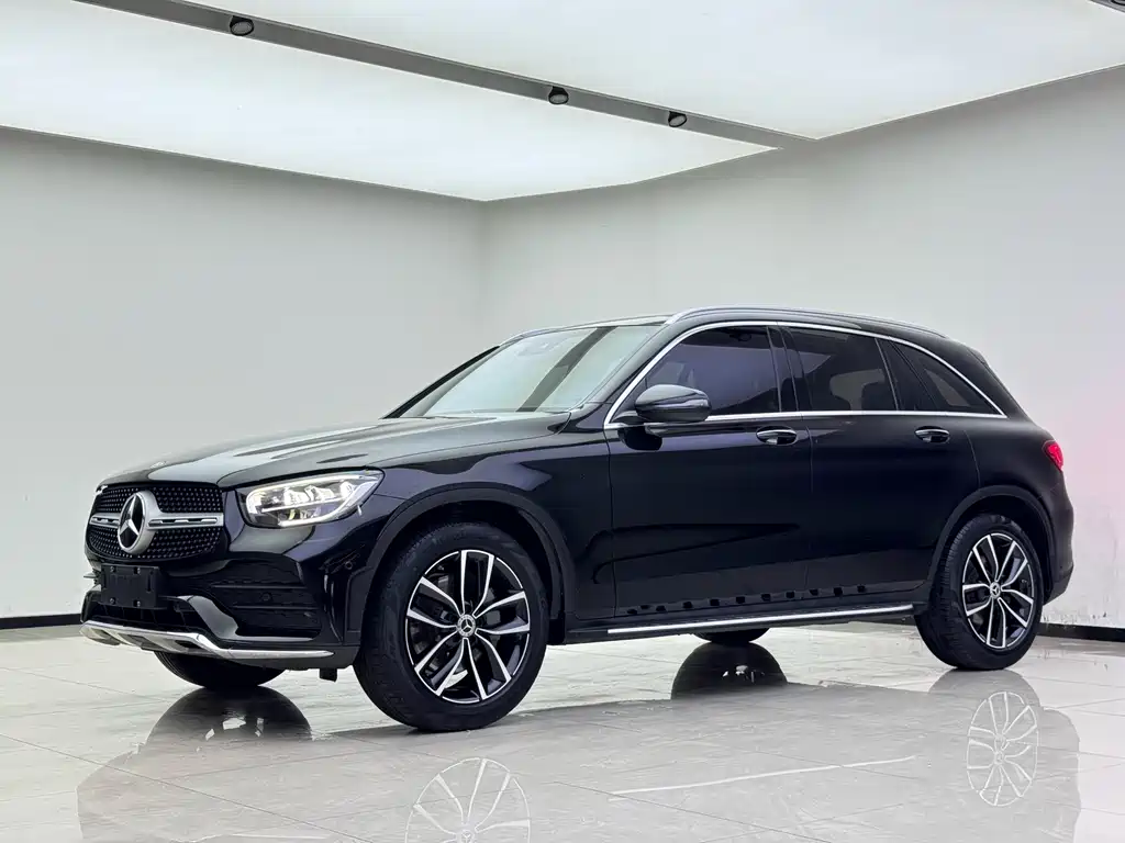 Mercedes-Benz GLC 2021 — фото 1