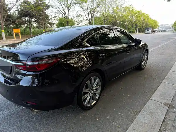 Mazda Atenza 2020