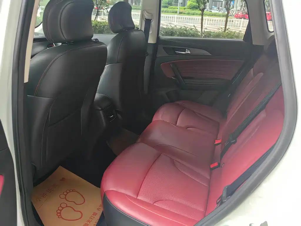 Changan CS35PLUS 2019 — фото 10