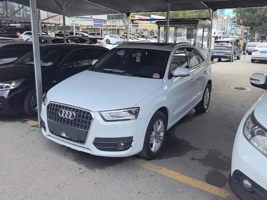 Audi Q3 2016 — фото 1