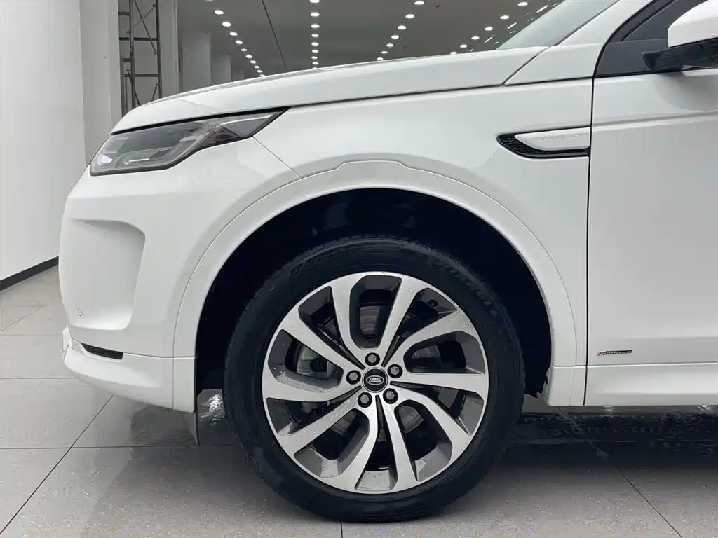 Land Rover Discovery Sport 2021 — фото 6