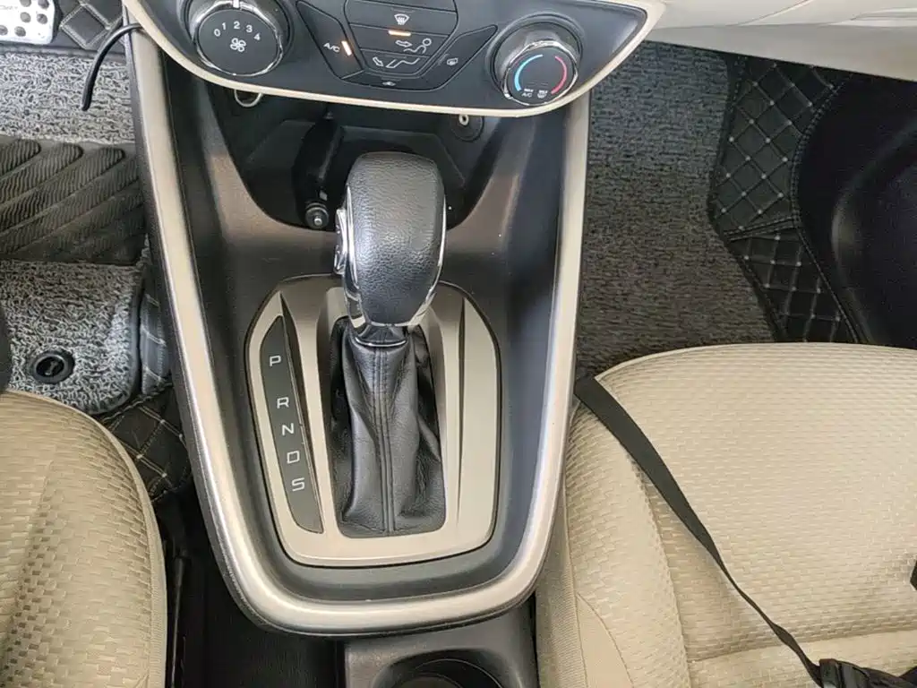 Ford Escort 2017