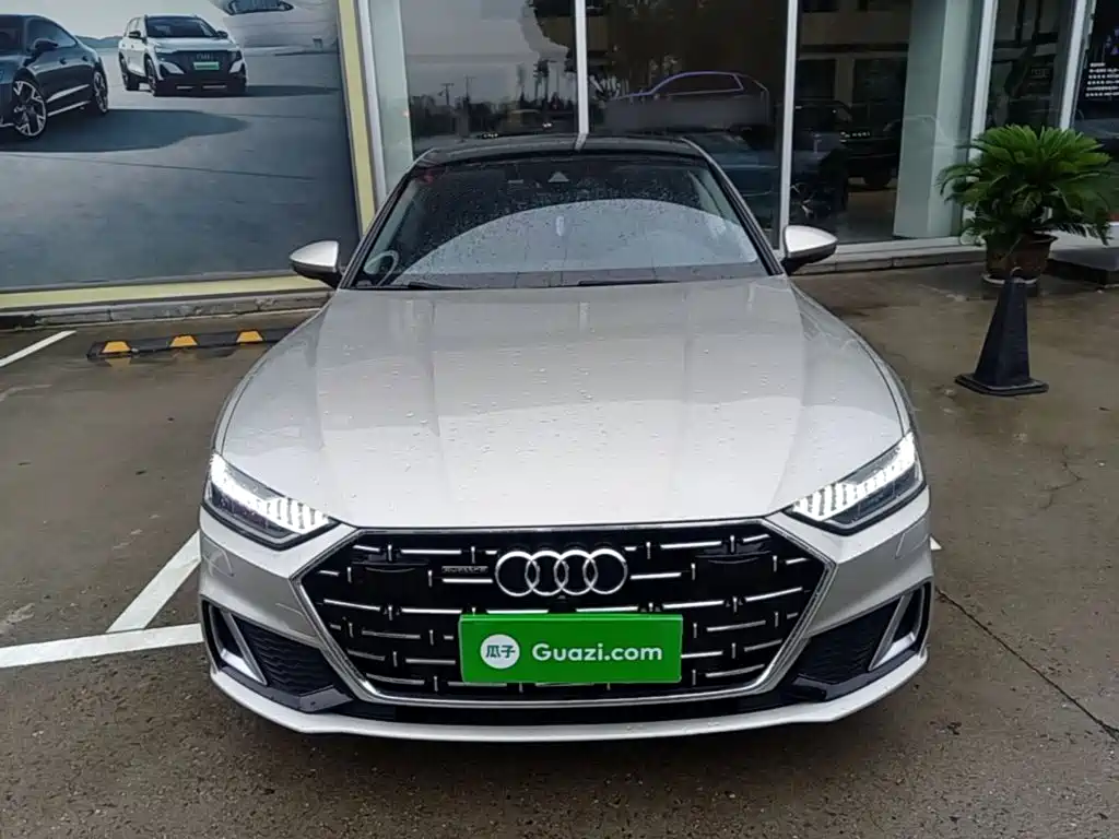 Audi A7L 2023