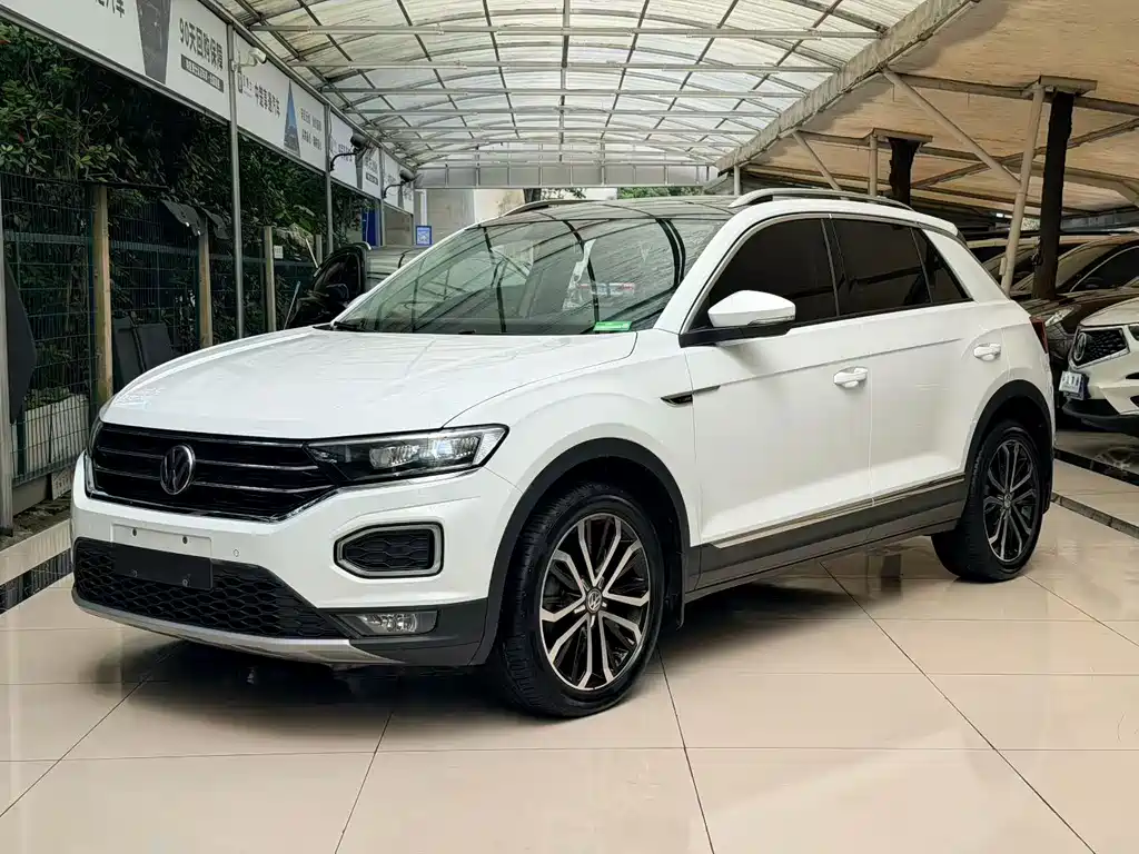 Volkswagen T-Roc 2020 — фото 1
