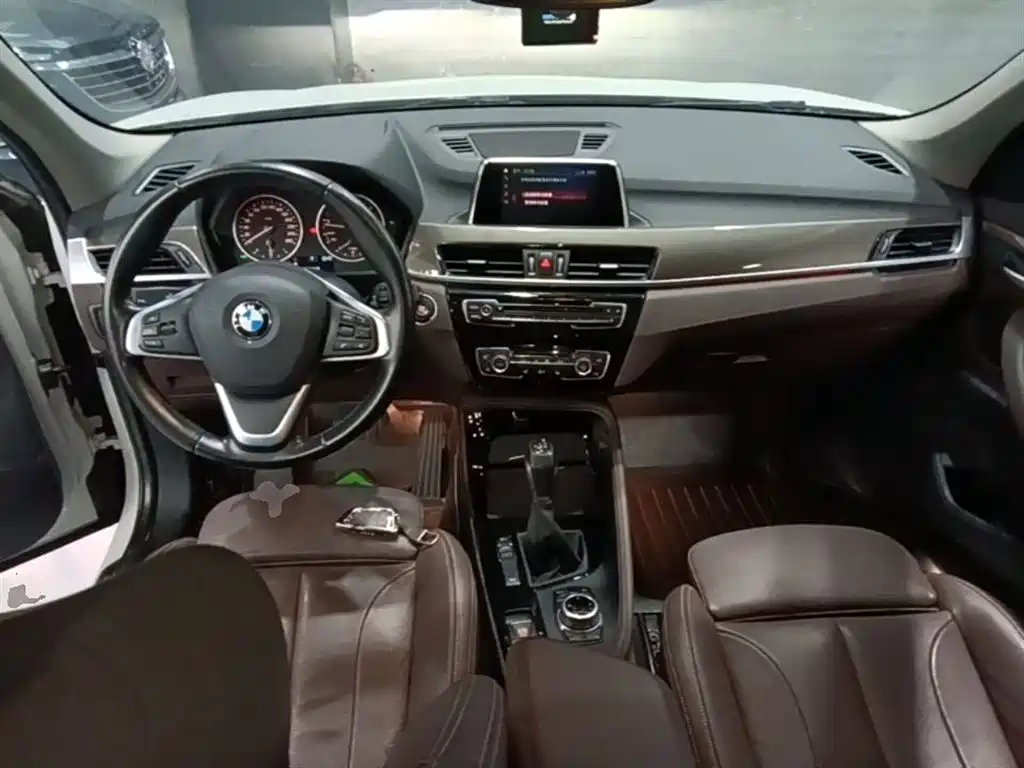 BMW X1 2018 — фото 10