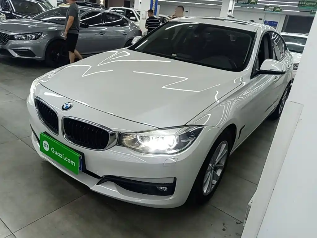 BMW 3 Series GT 2017