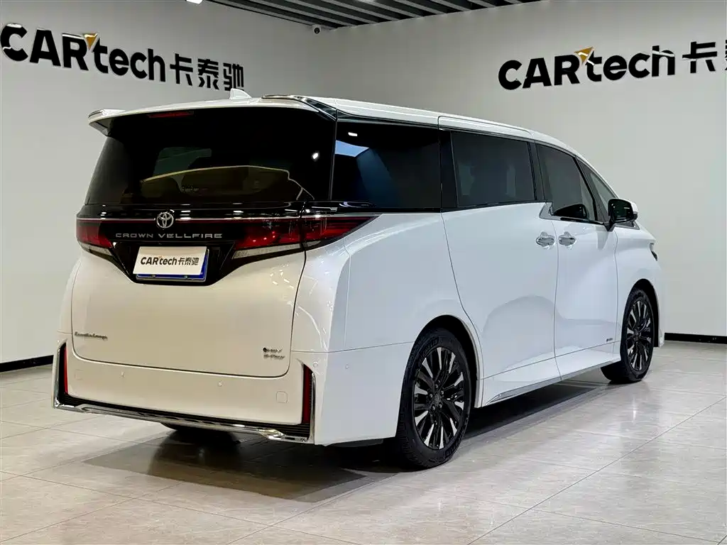 Toyota Vellfire 2024 — фото 4