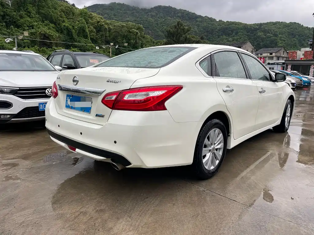 Nissan Teana 2017 — фото 4