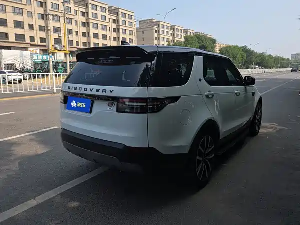 Land Rover Discovery 2017