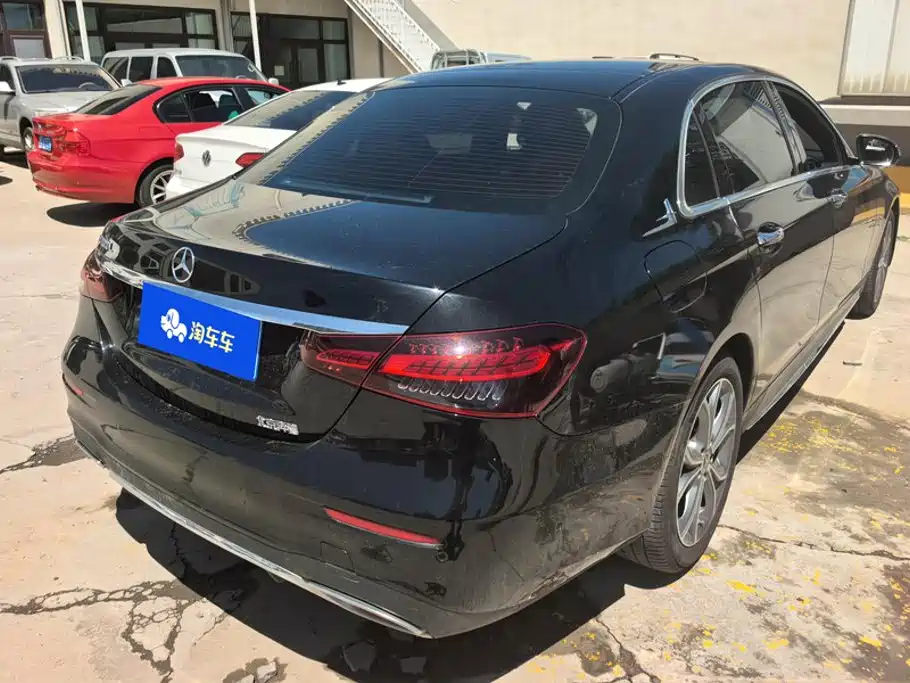 Mercedes-Benz E-Class 2021 — фото 3