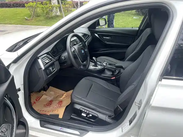 BMW 3 Series 2017