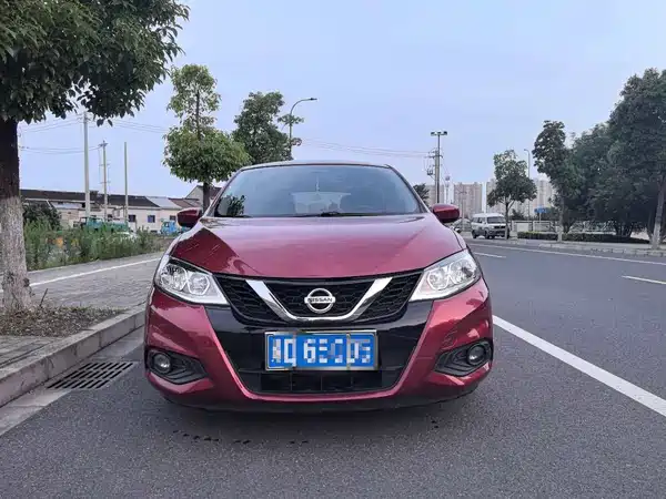 Nissan Tiida 2020