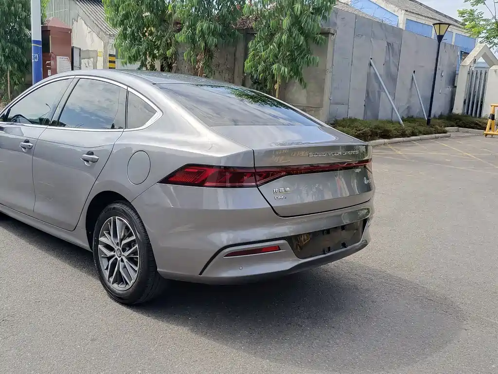BYD Qin PLUS 2023 — фото 11