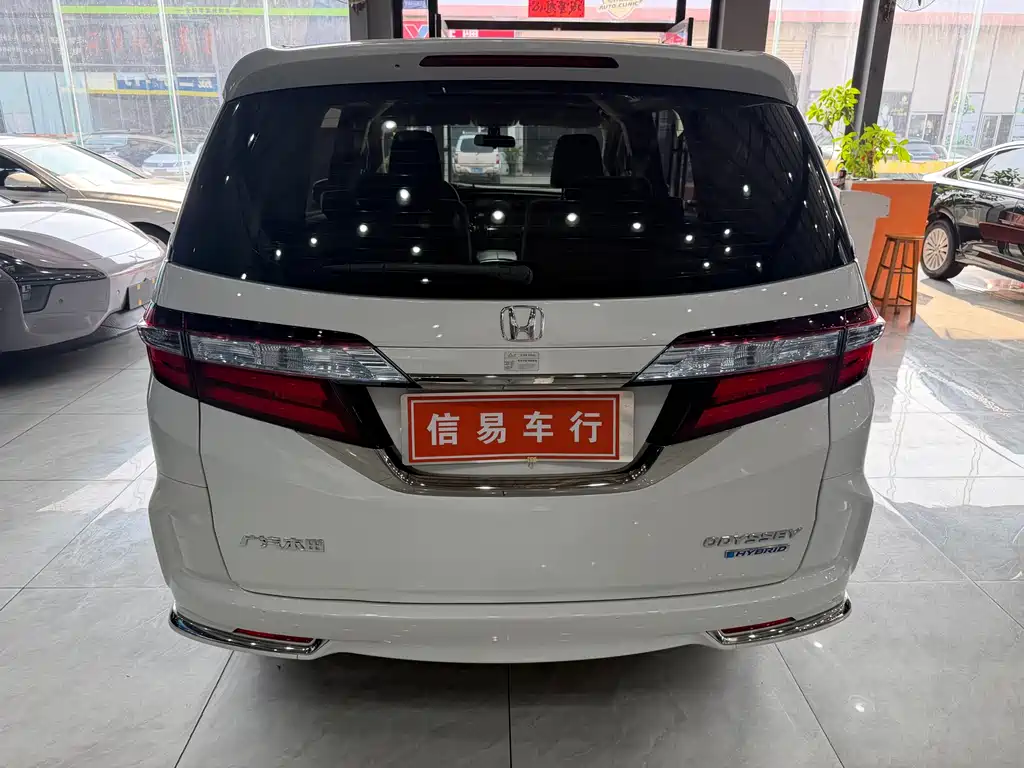 Honda Odyssey 2021 — фото 12
