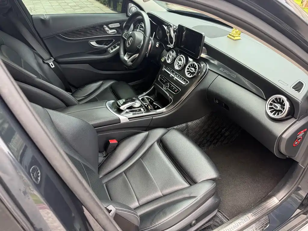 Mercedes-Benz C-Class 2018 — фото 10
