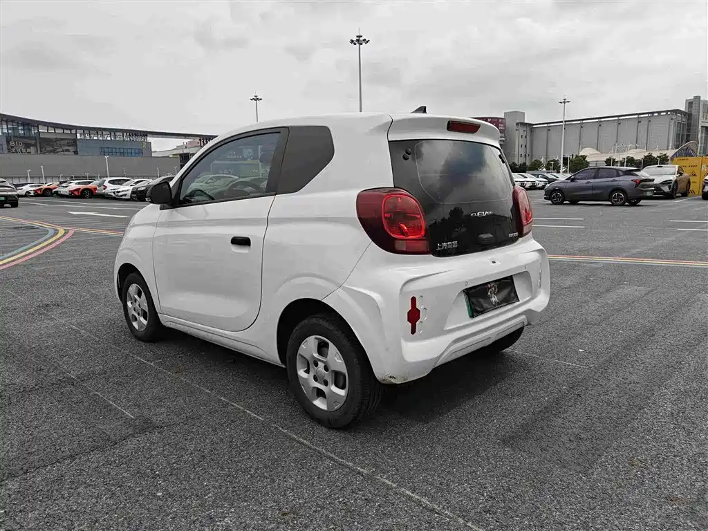 Roewe Clever 2022